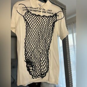 Burberry Polo size M